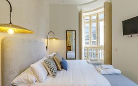 Marques de Velazquez II by Caleta Homes
